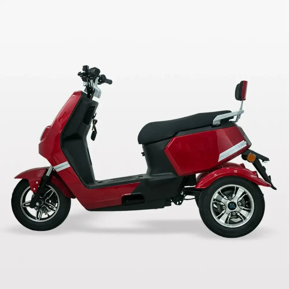 SM2DM-43 Three-Wheel H1 1500W – Electric Three Wheeler for Cargo and Passenger - Image 4