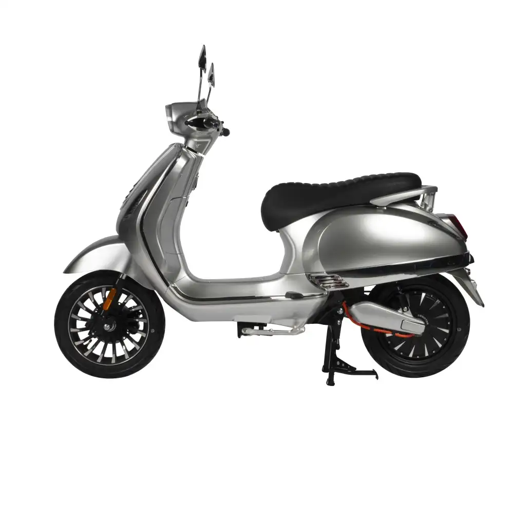 EEC DOT Electric Scooter 3000w Motor from China manufacturer - Image 3